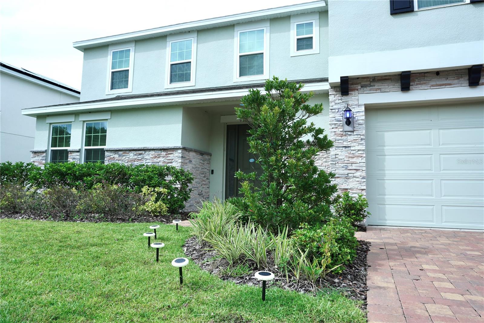 3381 WAUSEON DR