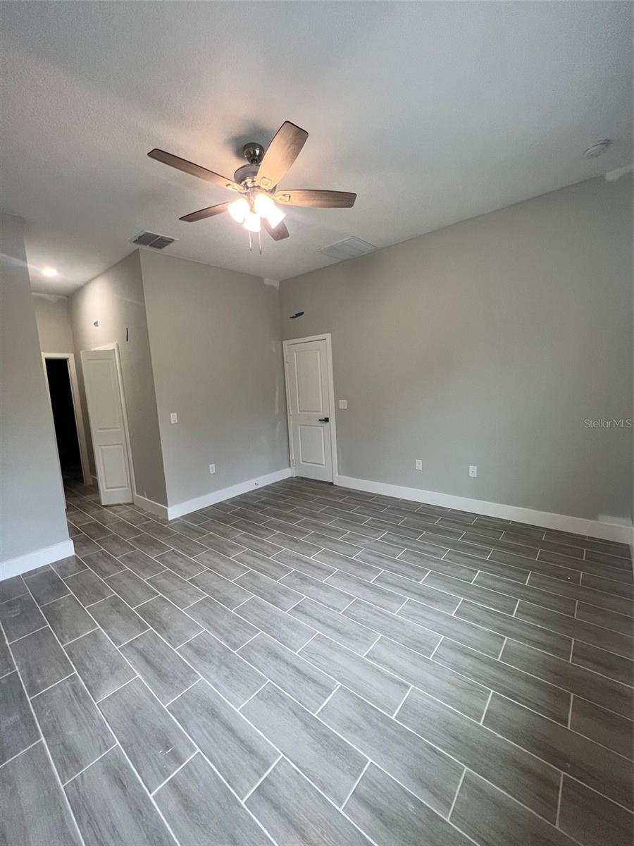 270 SWEETWATER DR