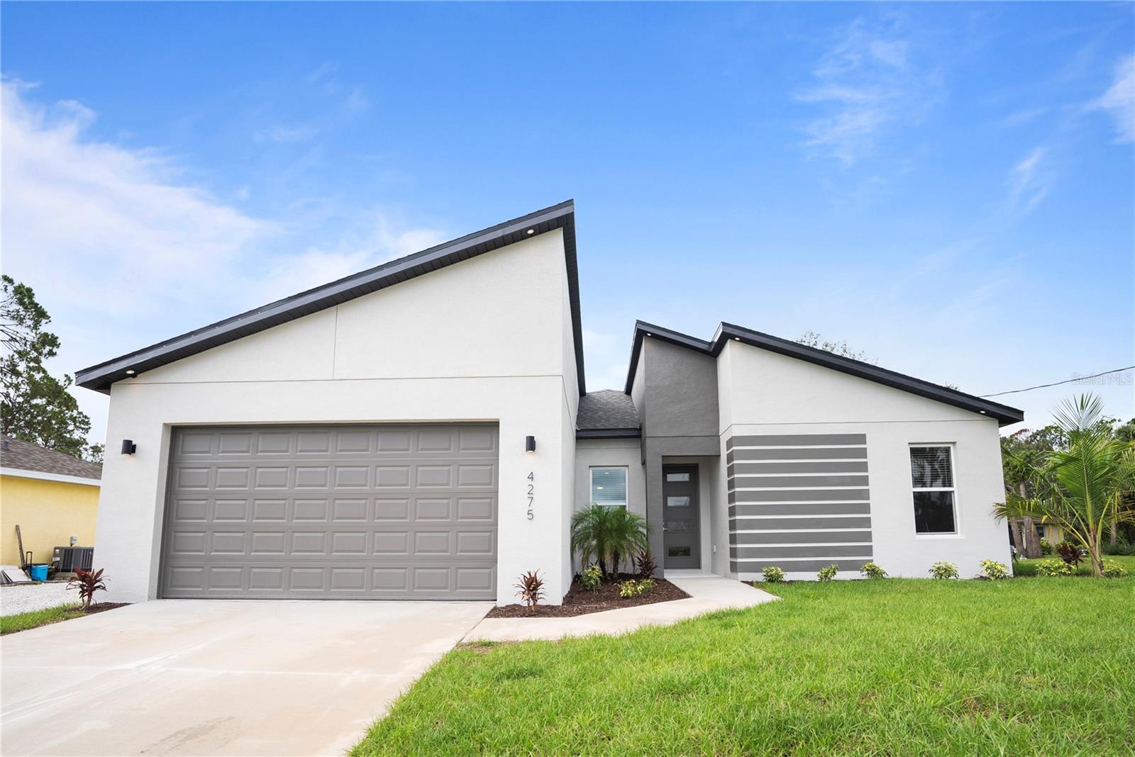 4308 KNOWLES LN