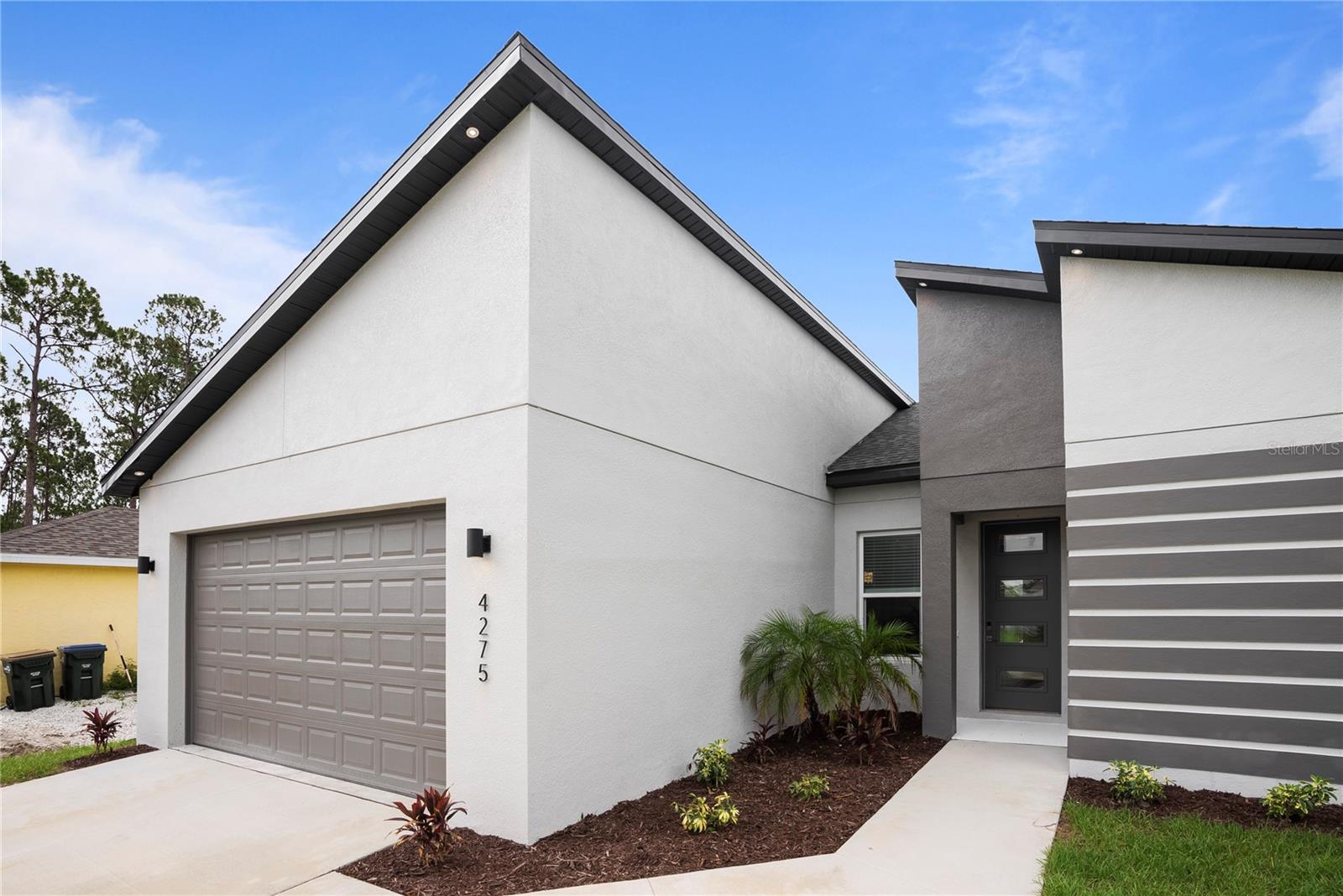 4308 KNOWLES LN