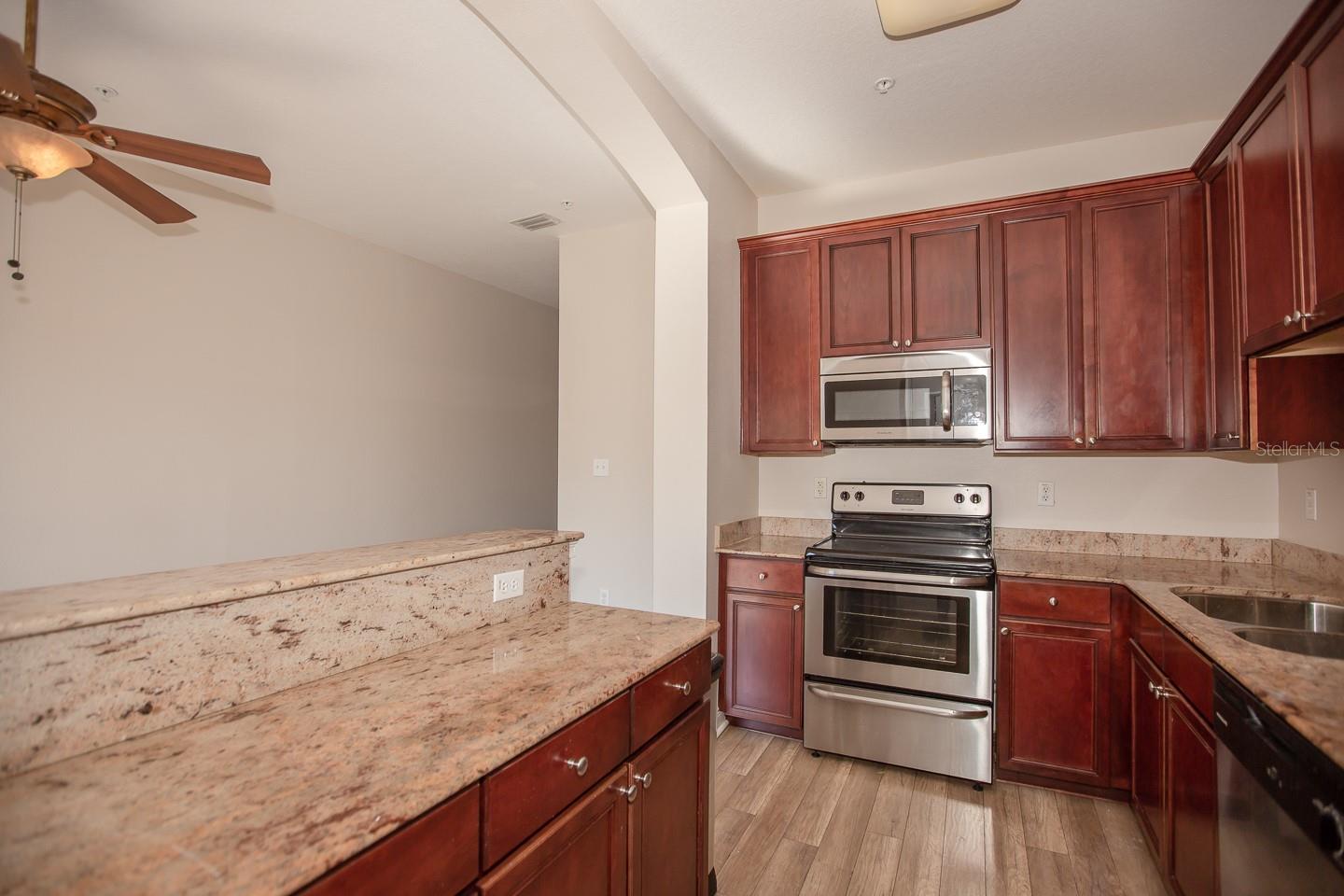 130 S BUMBY AVE #5, #5