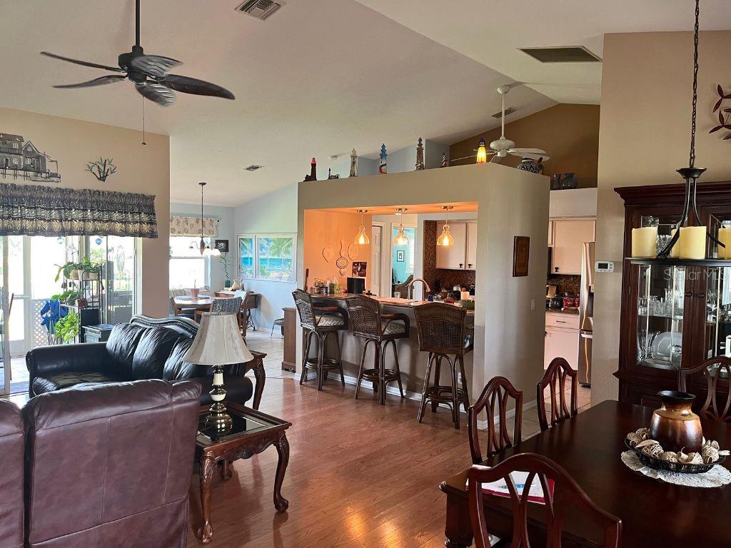 40 MARINER LN