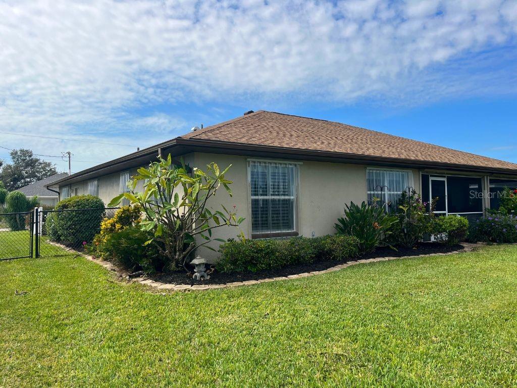 40 MARINER LN