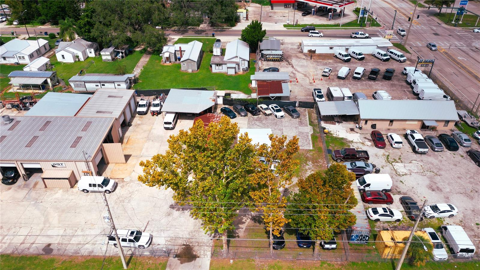 2102 S ORANGE BLOSSOM TRL