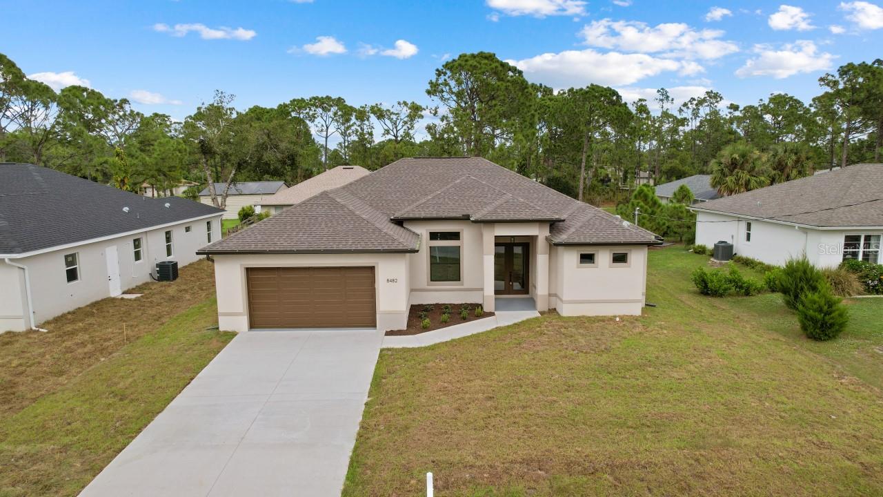 8482 RED COACH AVE