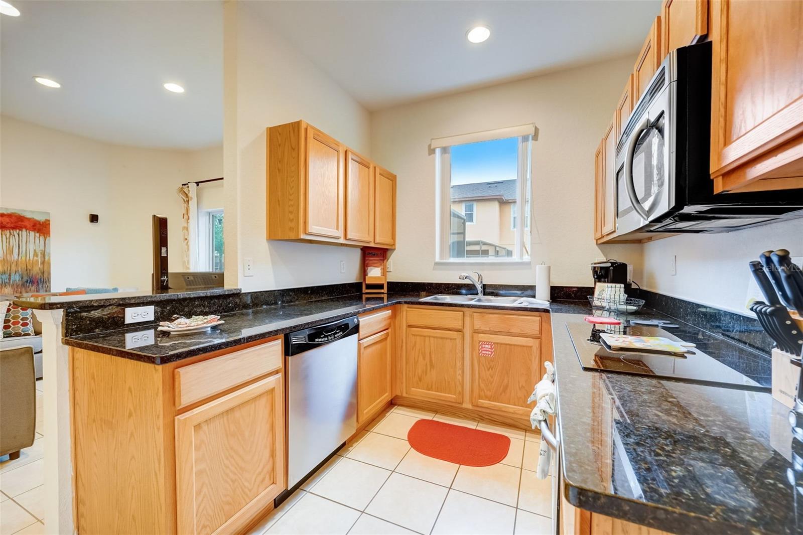 2719 BUSHMAN DR