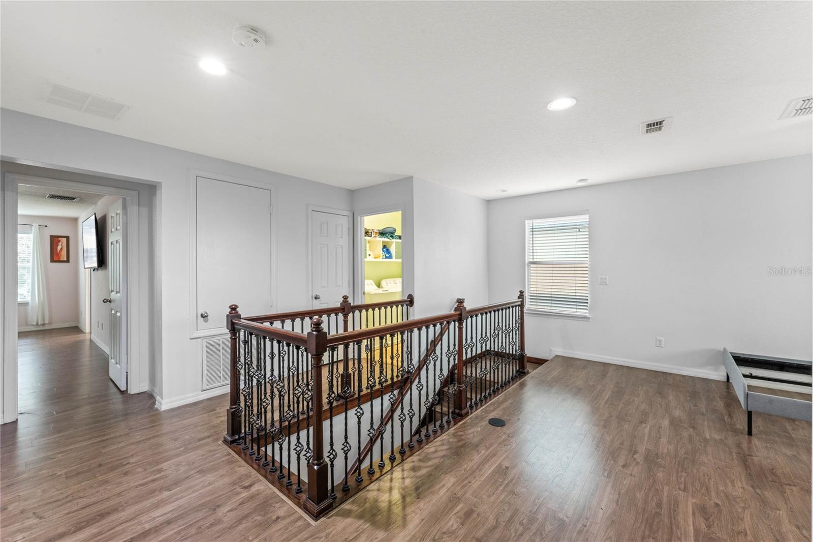 2728 STANWOOD DR