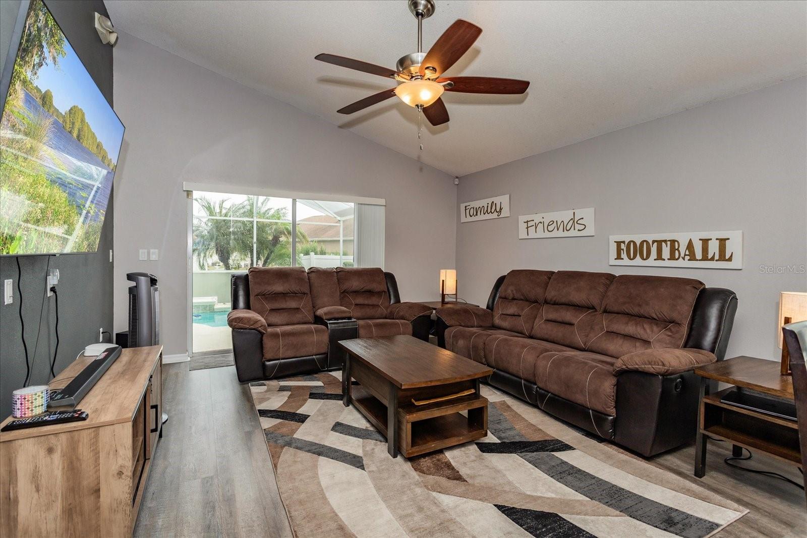 7926 MAGNOLIA BEND CT