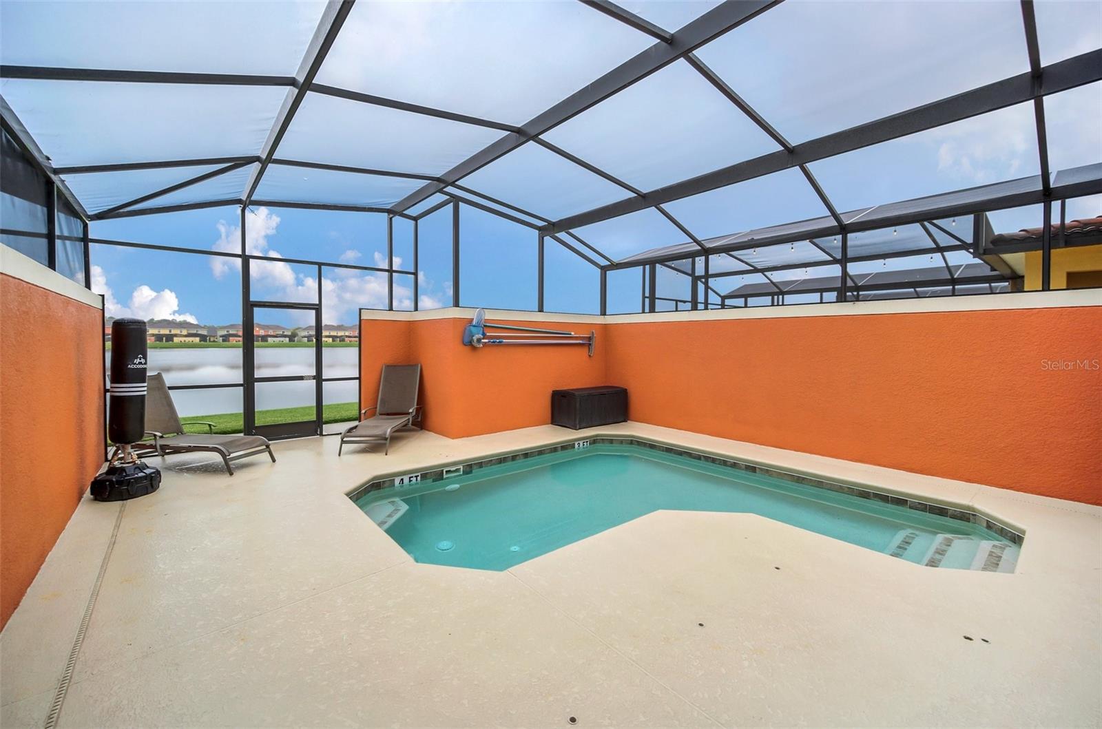 8930 CUBAN PALM RD