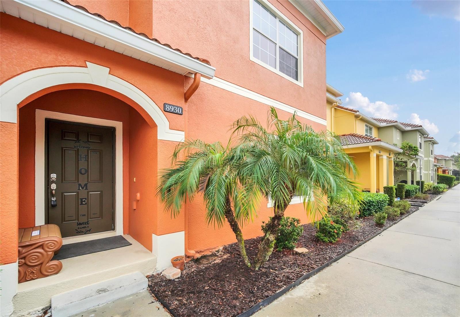 8930 CUBAN PALM RD