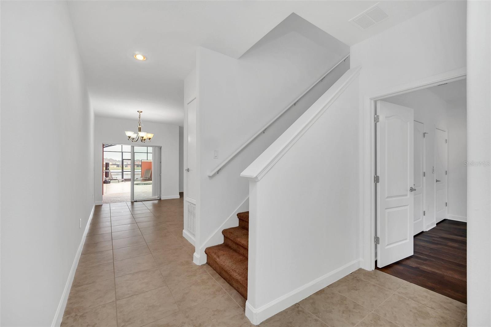 8930 CUBAN PALM RD