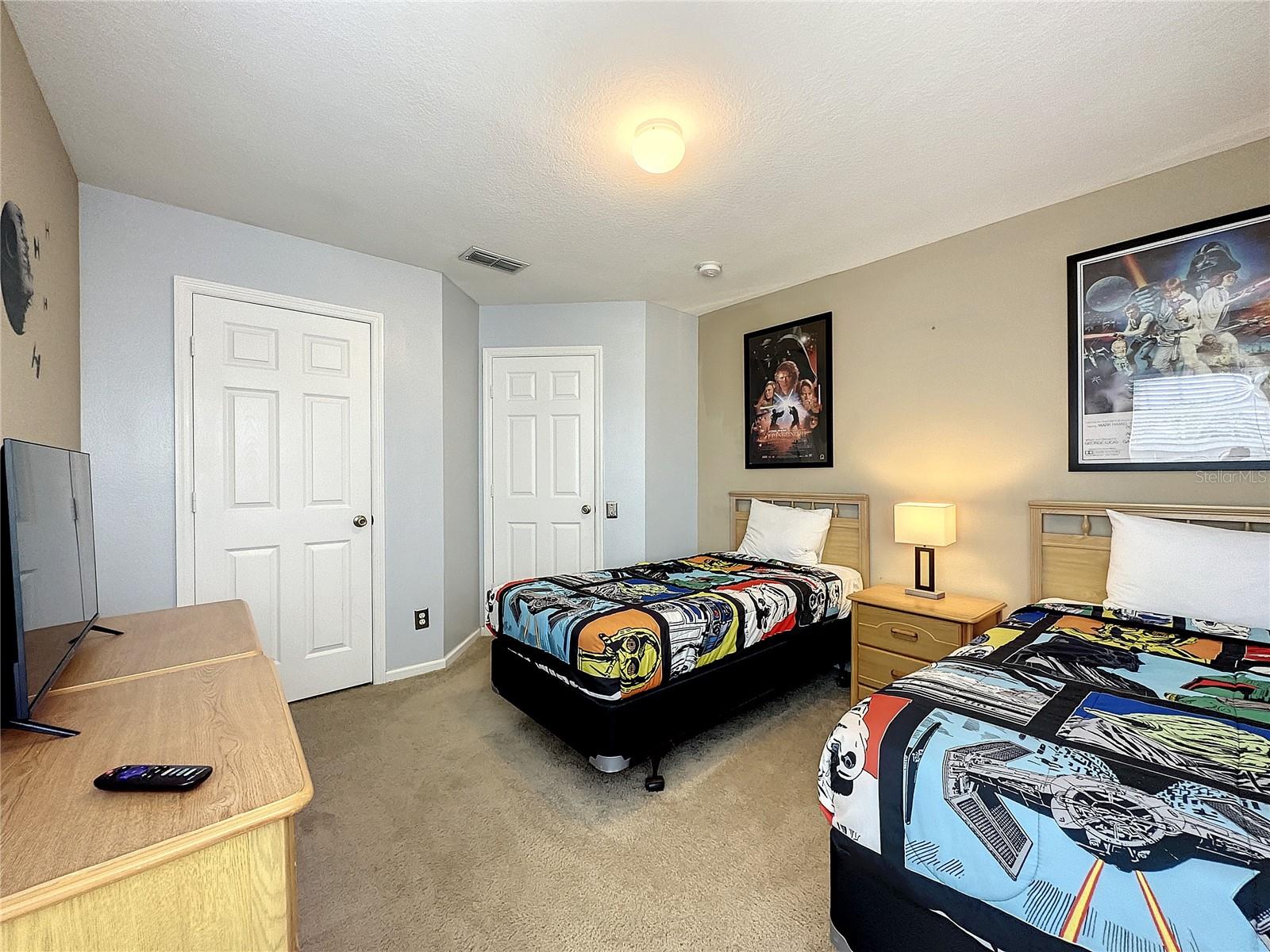 8189 FAN PALM WAY
