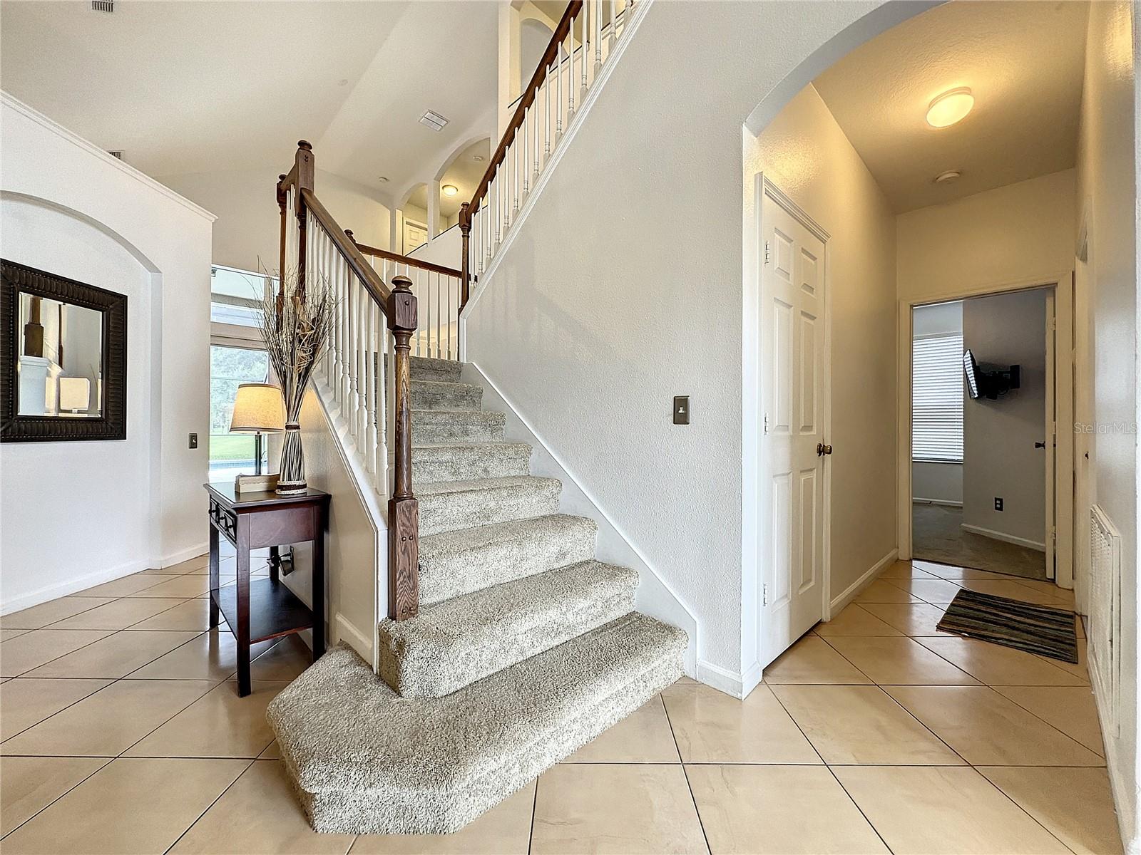 8189 FAN PALM WAY