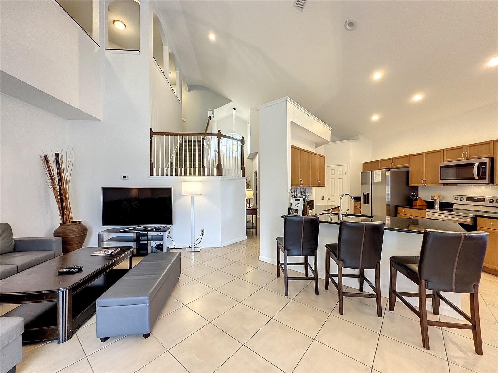 8189 FAN PALM WAY