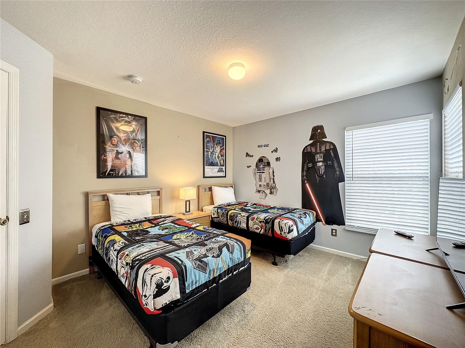 8189 FAN PALM WAY