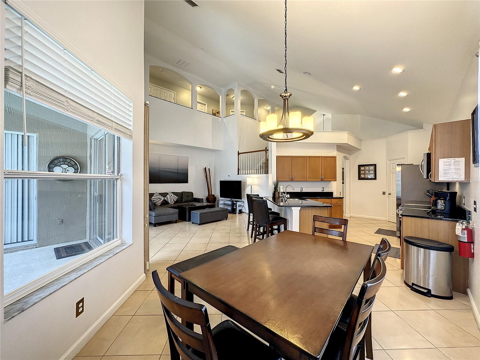8189 FAN PALM WAY