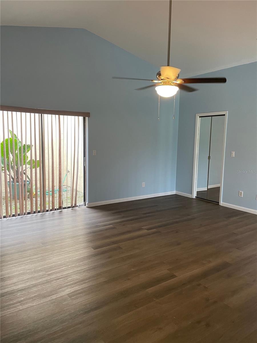 849 MENDOZA DR