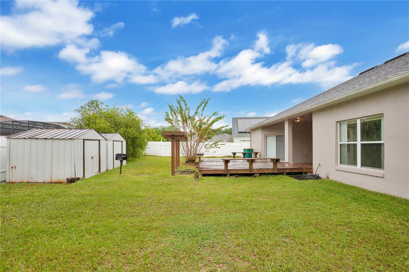 2457 HURON CIR