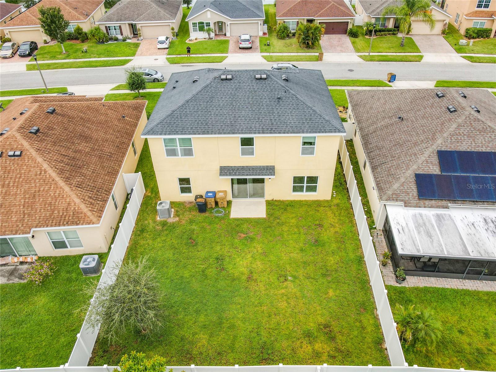 4819 ROCKVALE DR