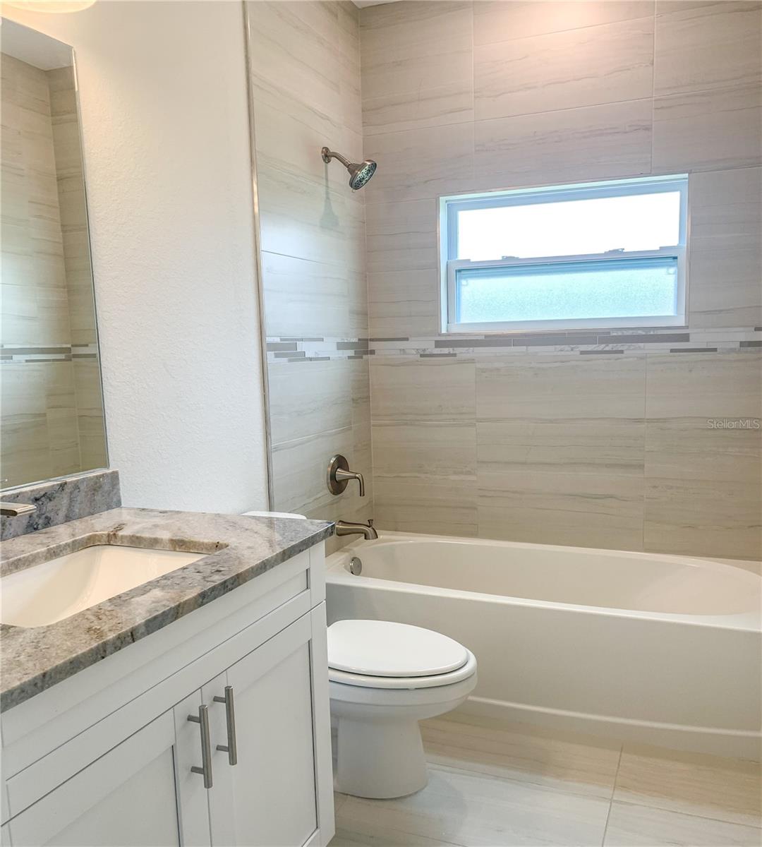 3110 HENDERSON LN
