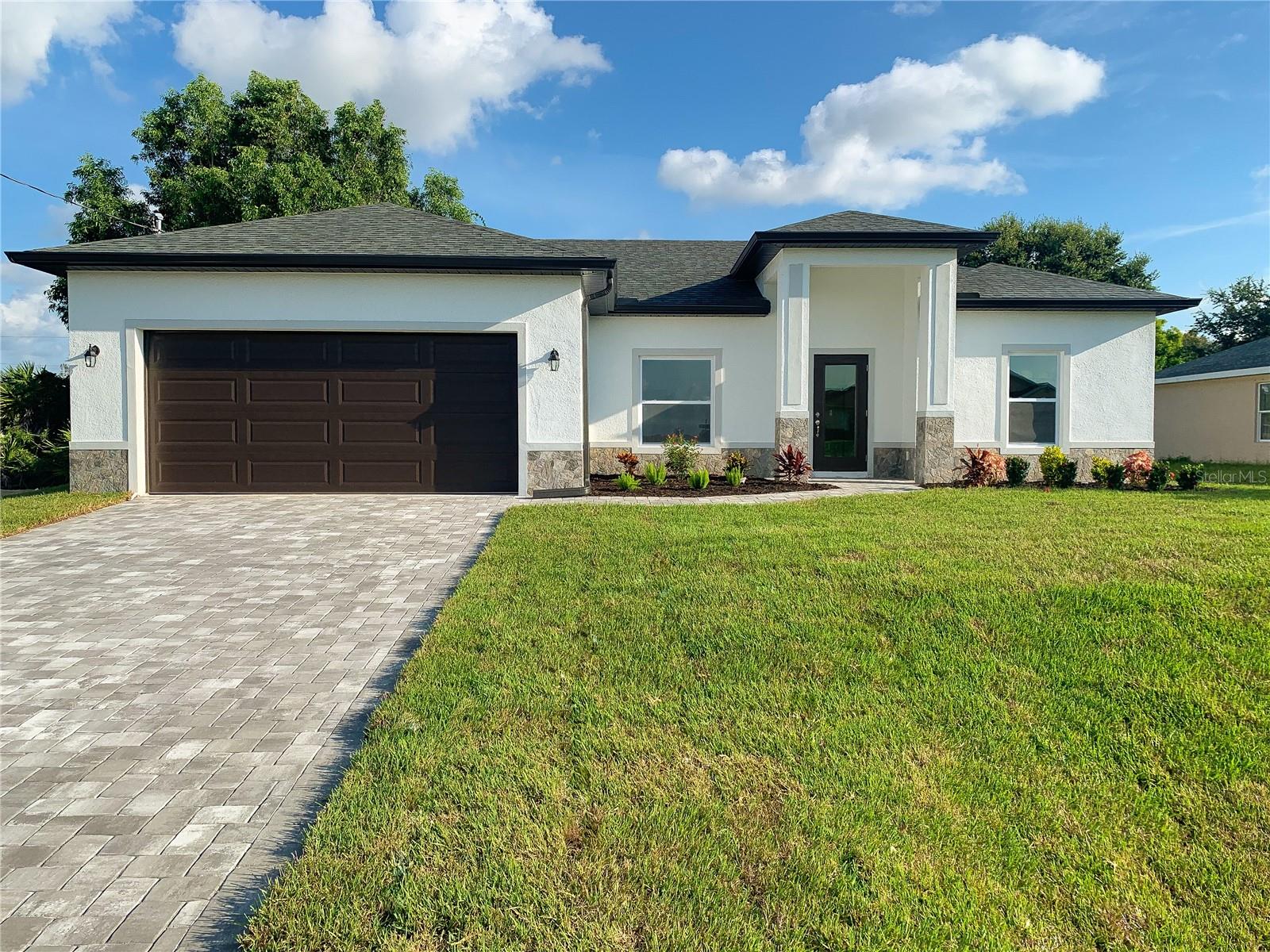 3110 HENDERSON LN