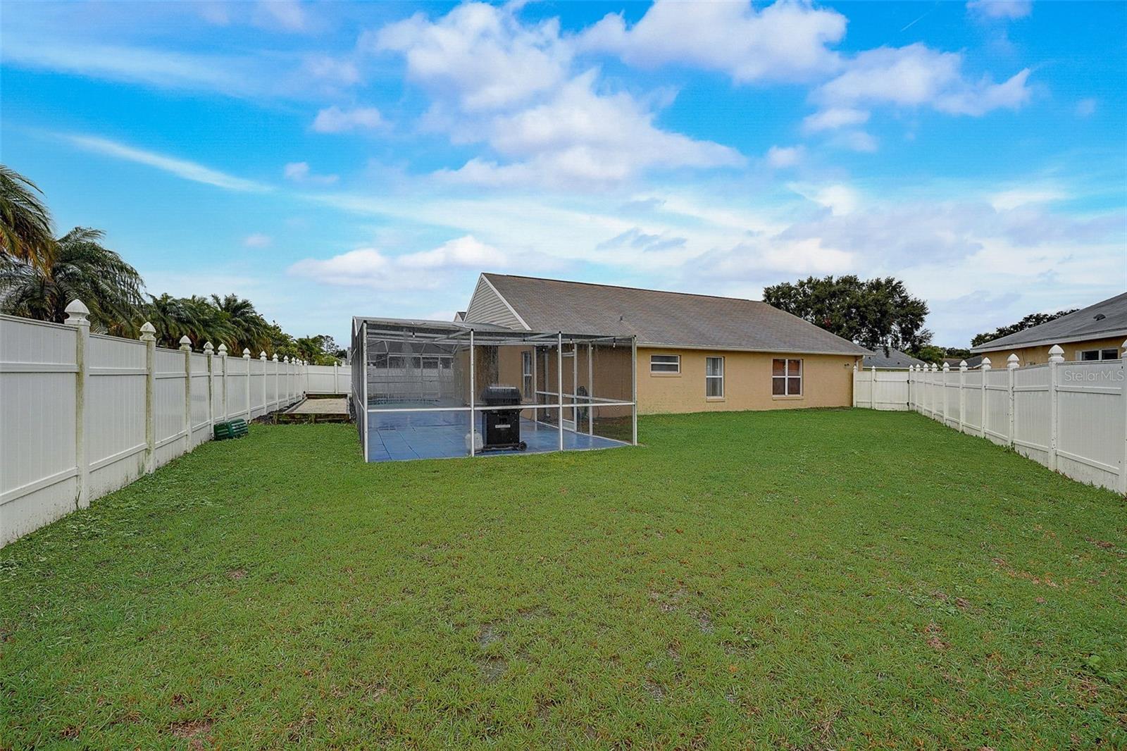 2611 BROOKSHIRE CT