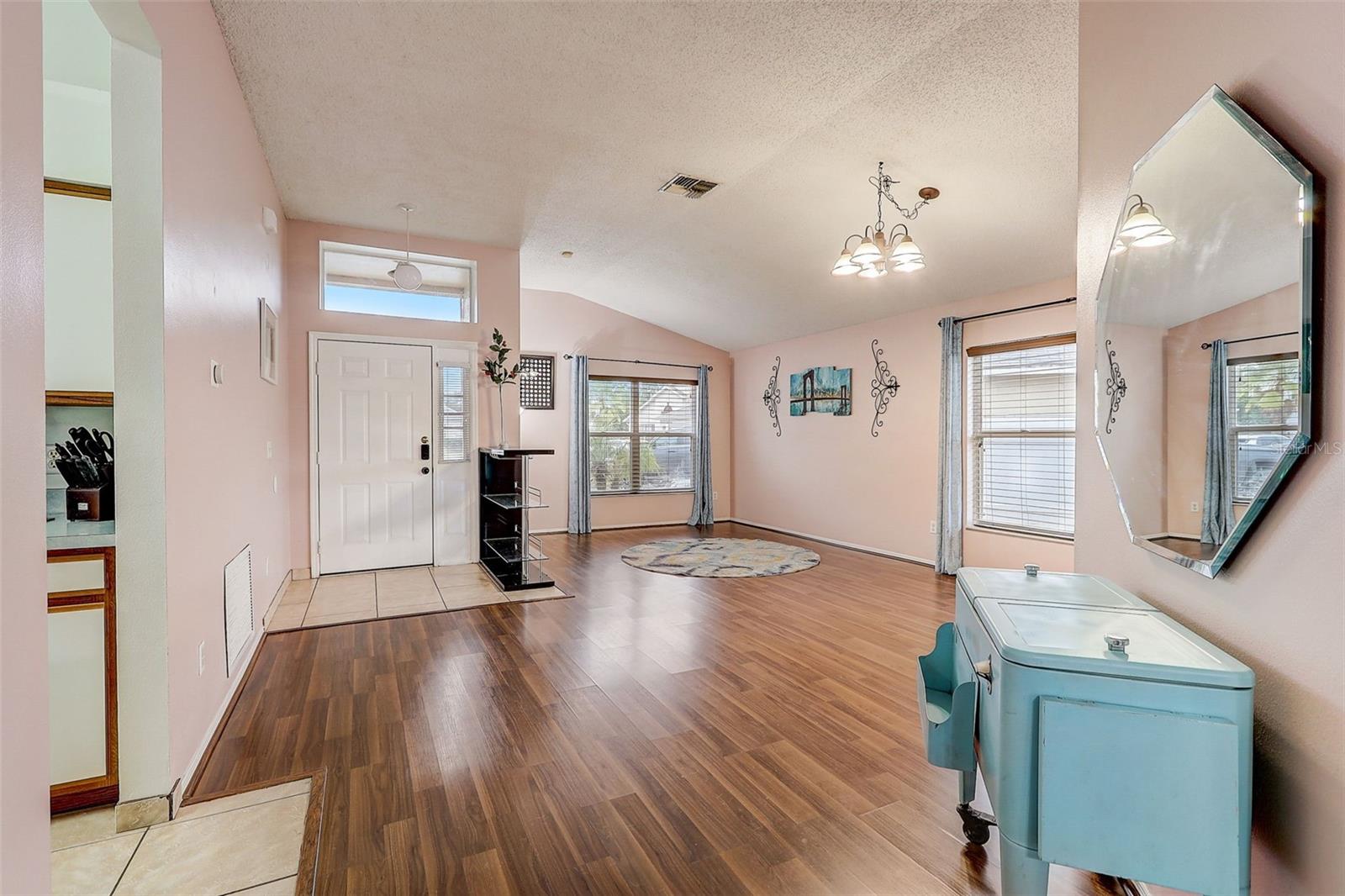2611 BROOKSHIRE CT