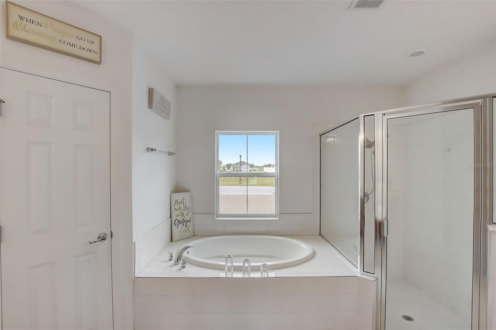 307 BLUE LAKE CIR