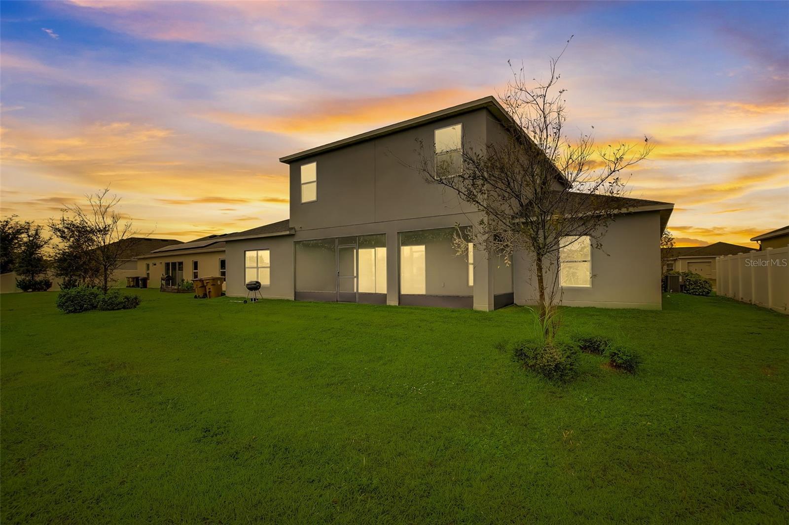 307 BLUE LAKE CIR