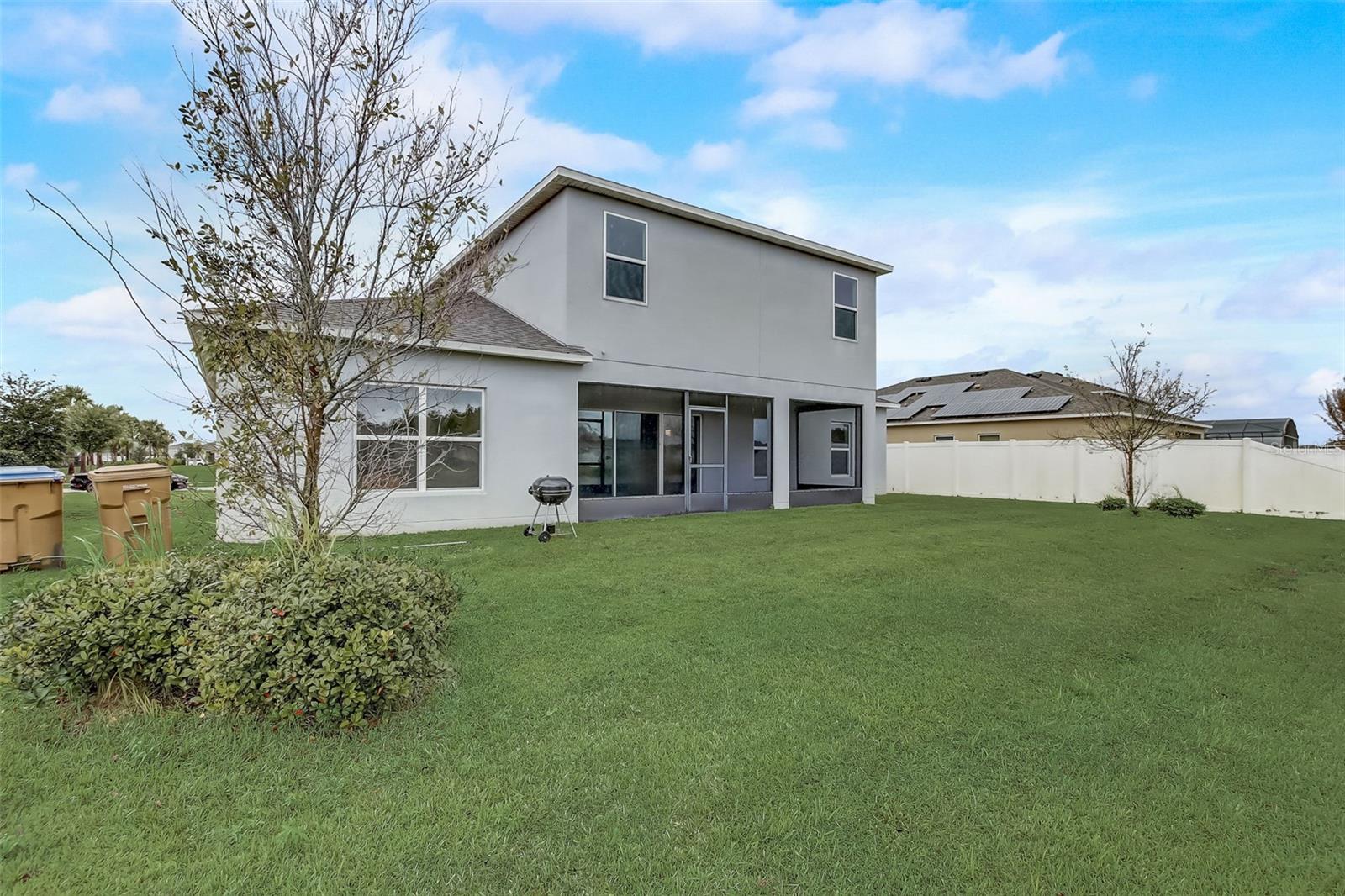 307 BLUE LAKE CIR