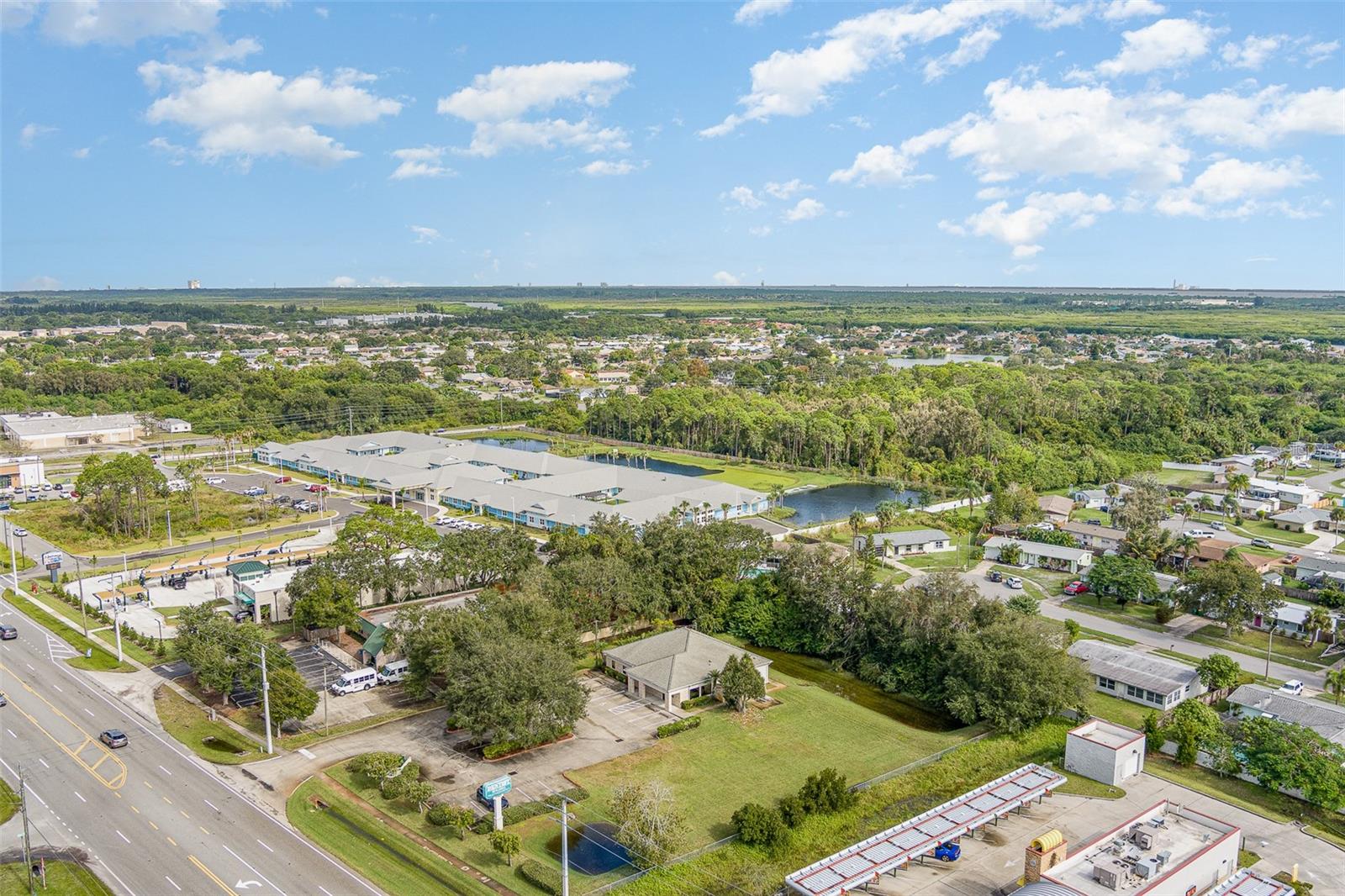 2180 N COURTENAY PKWY