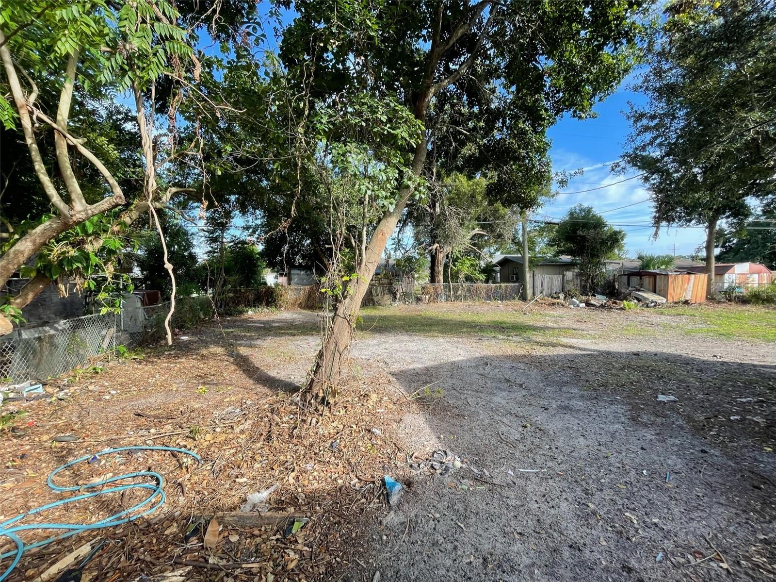 4309 FAIRLAWN DR
