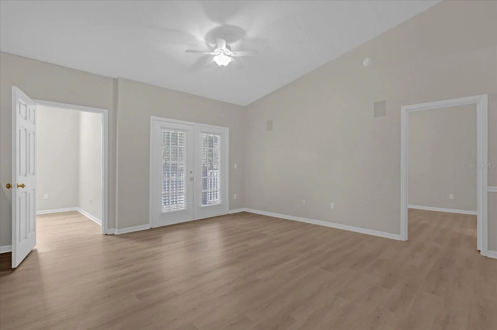 14304 FREDRICKSBURG DR #420, #420