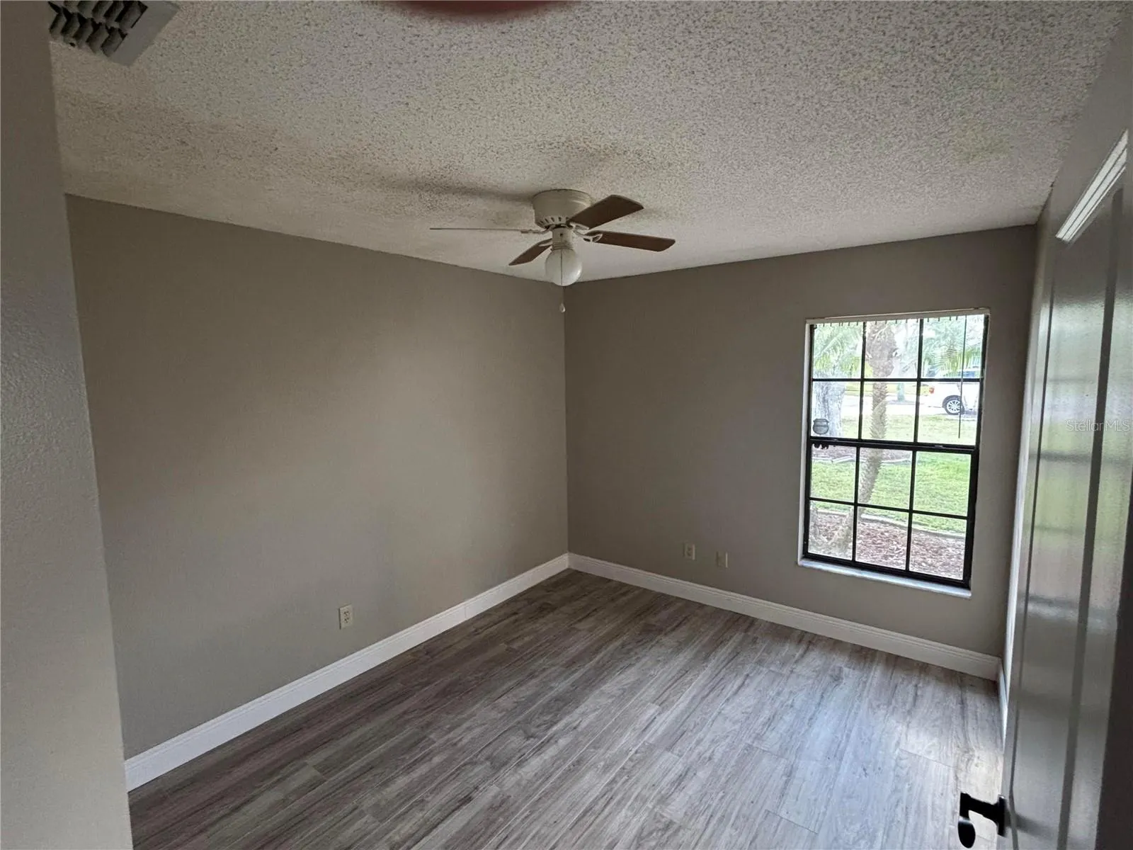 2602 TALON CT