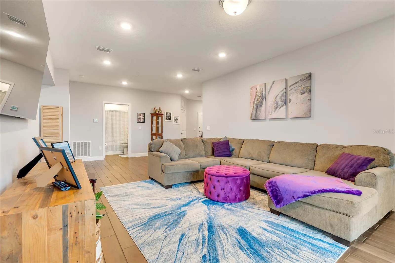 7517 LAUREATE BLVD #4206, #4206