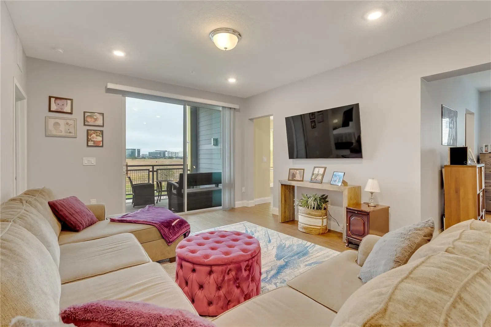 7517 LAUREATE BLVD #4206, #4206
