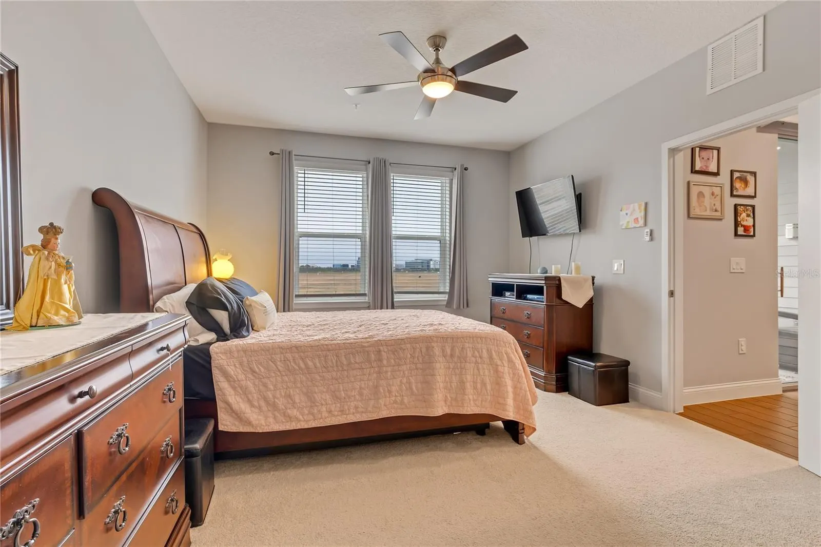 7517 LAUREATE BLVD #4206, #4206