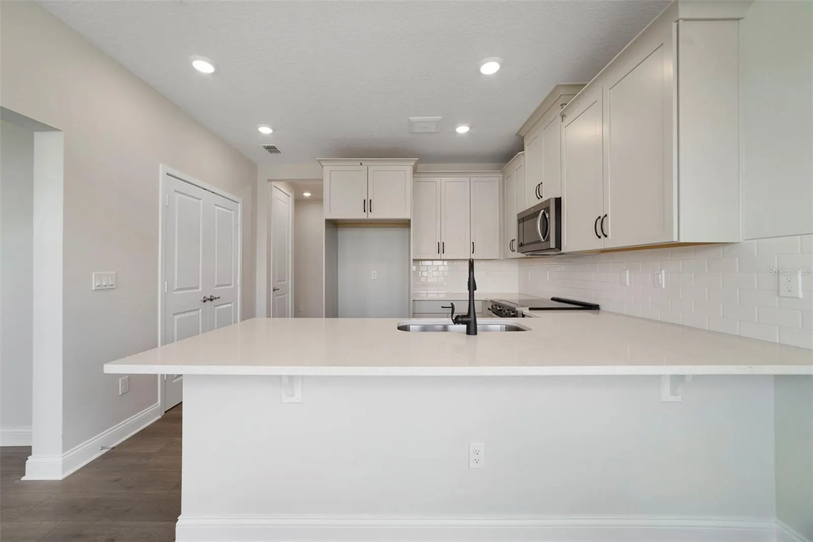 7545 LAUREATE BLVD #7202, #7202
