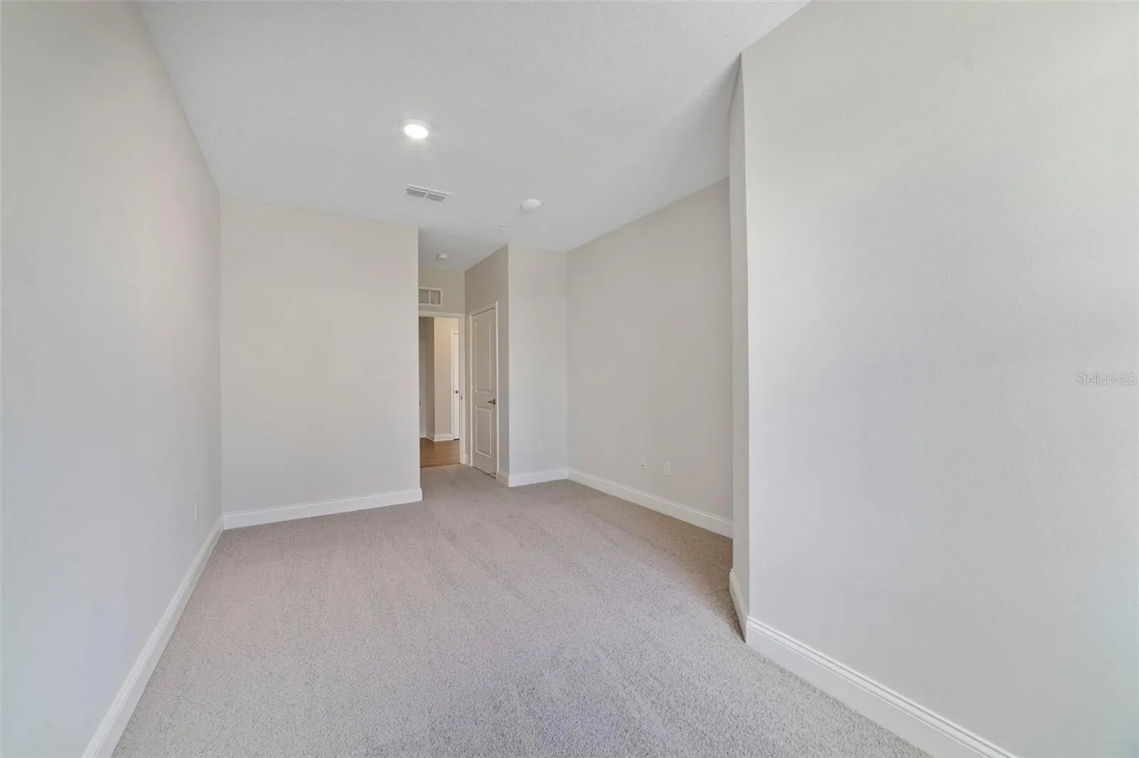 7545 LAUREATE BLVD #7202, #7202