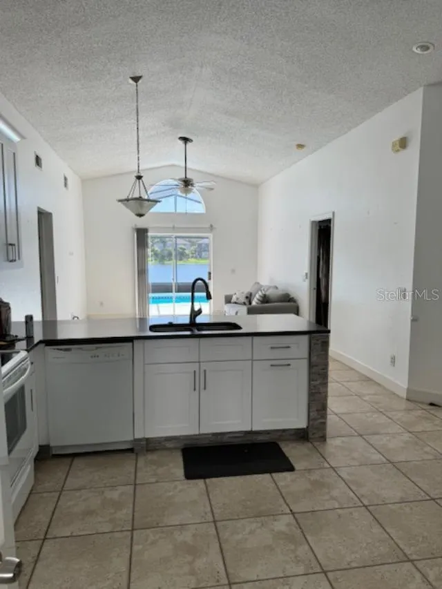 1623 BRIDGEVIEW CIR