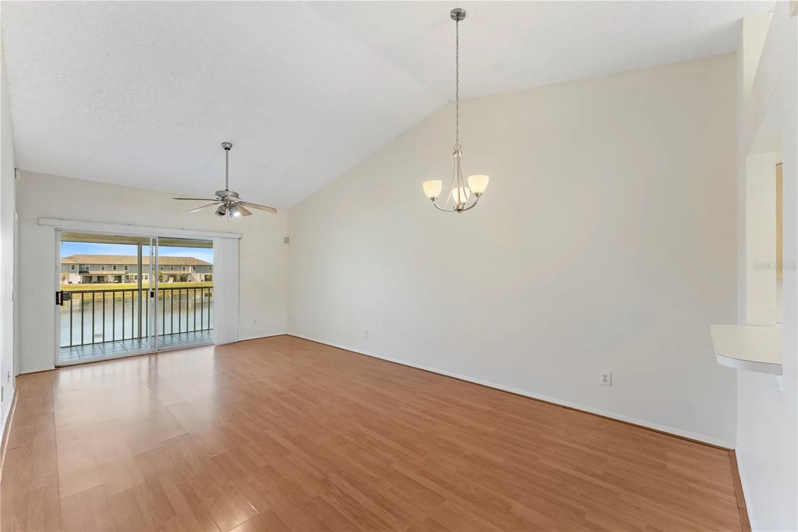 13852 TIMBERBROOKE DR #203, #203