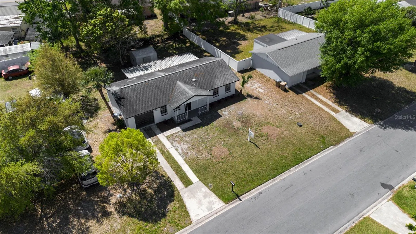 188 CITRUS DR