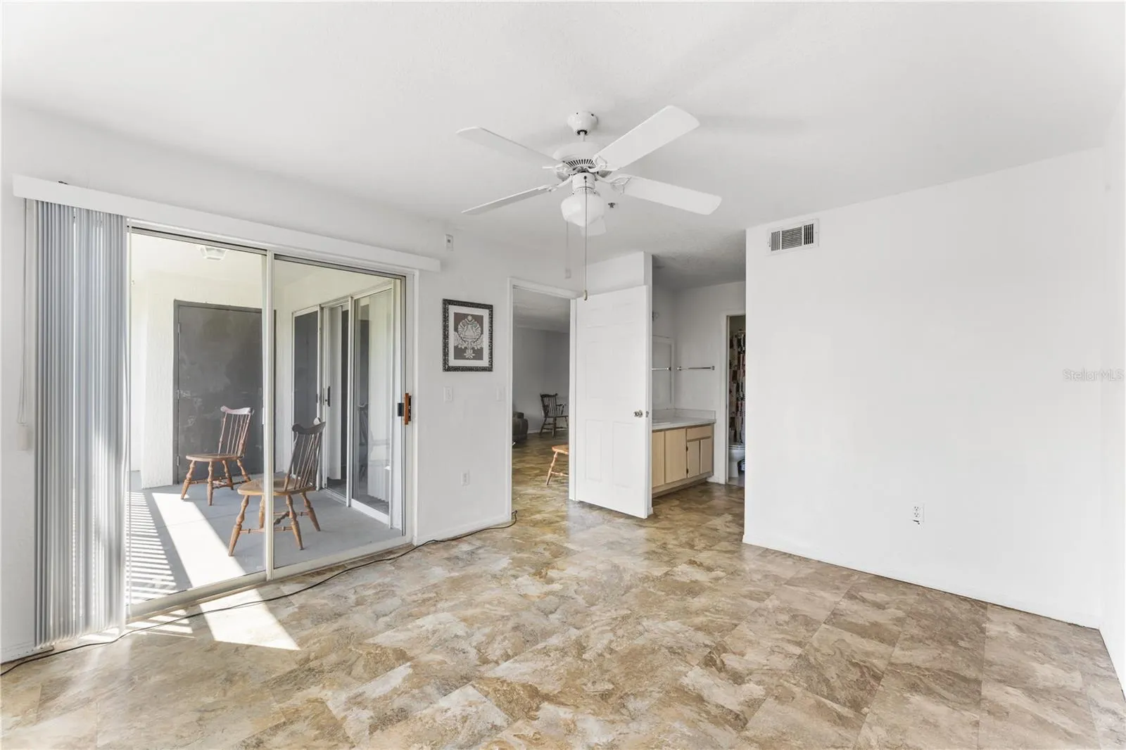 14013 FAIRWAY ISLAND DR #434, #434
