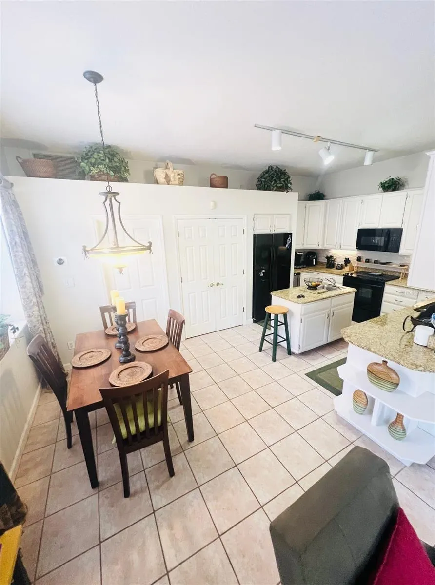 14339 WINDCHIME LN