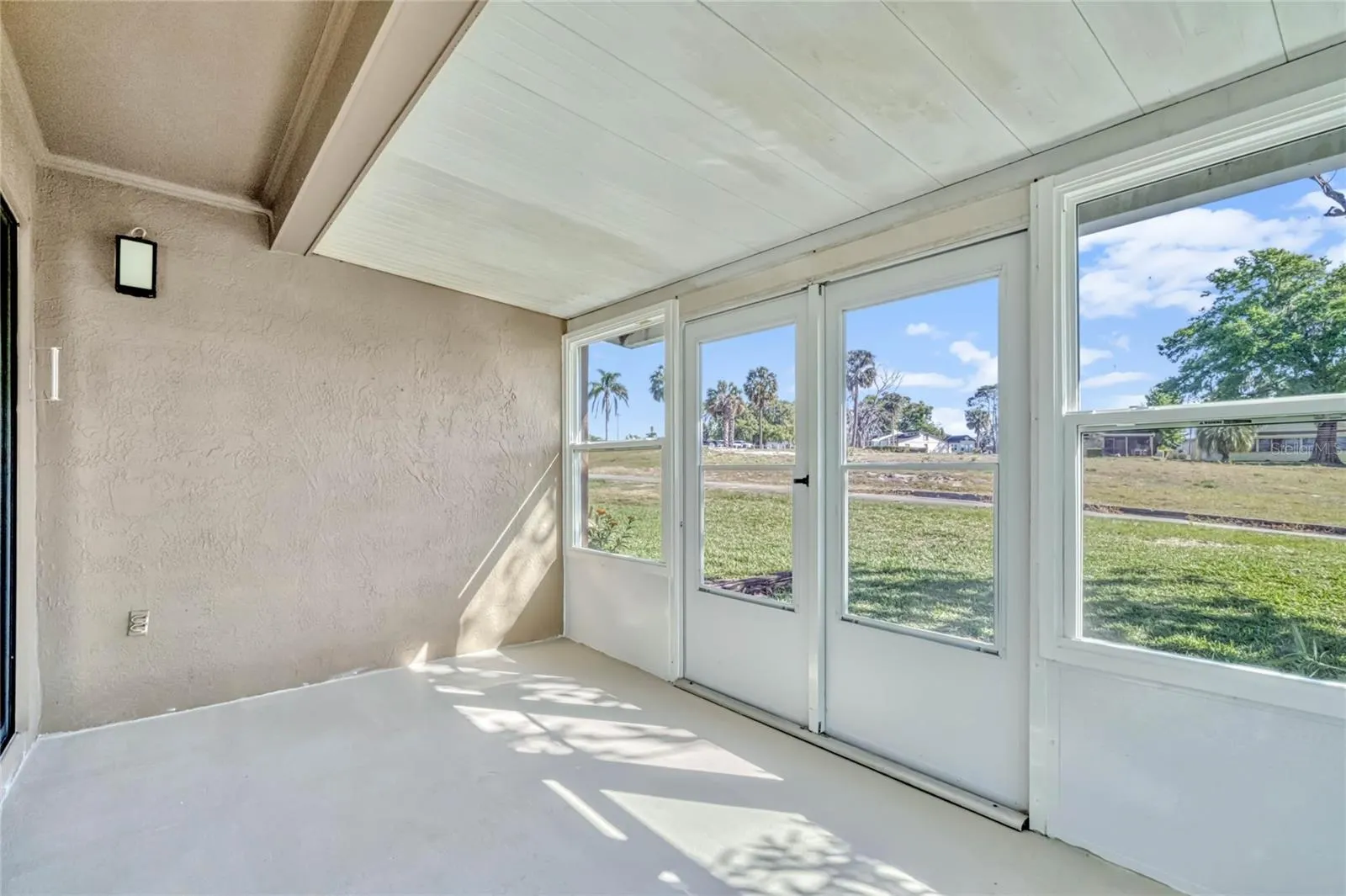 1236 VILLA LN #143, #143