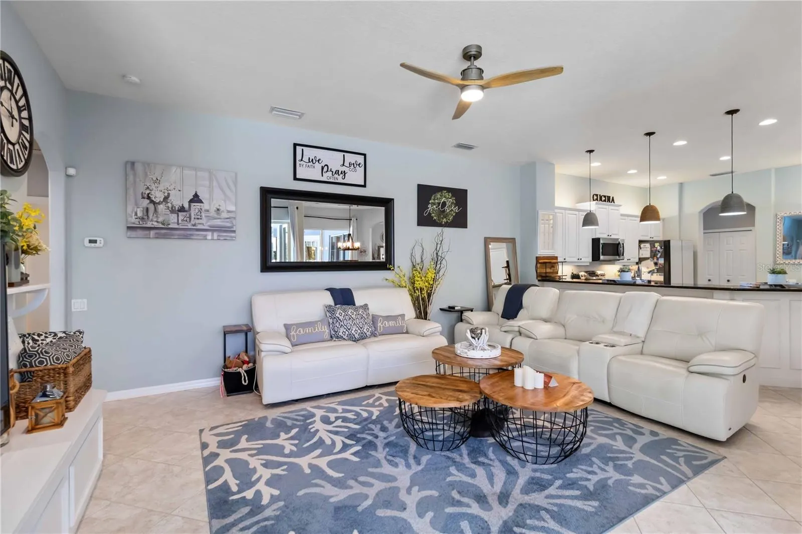 13136 PEREGRIN CIR