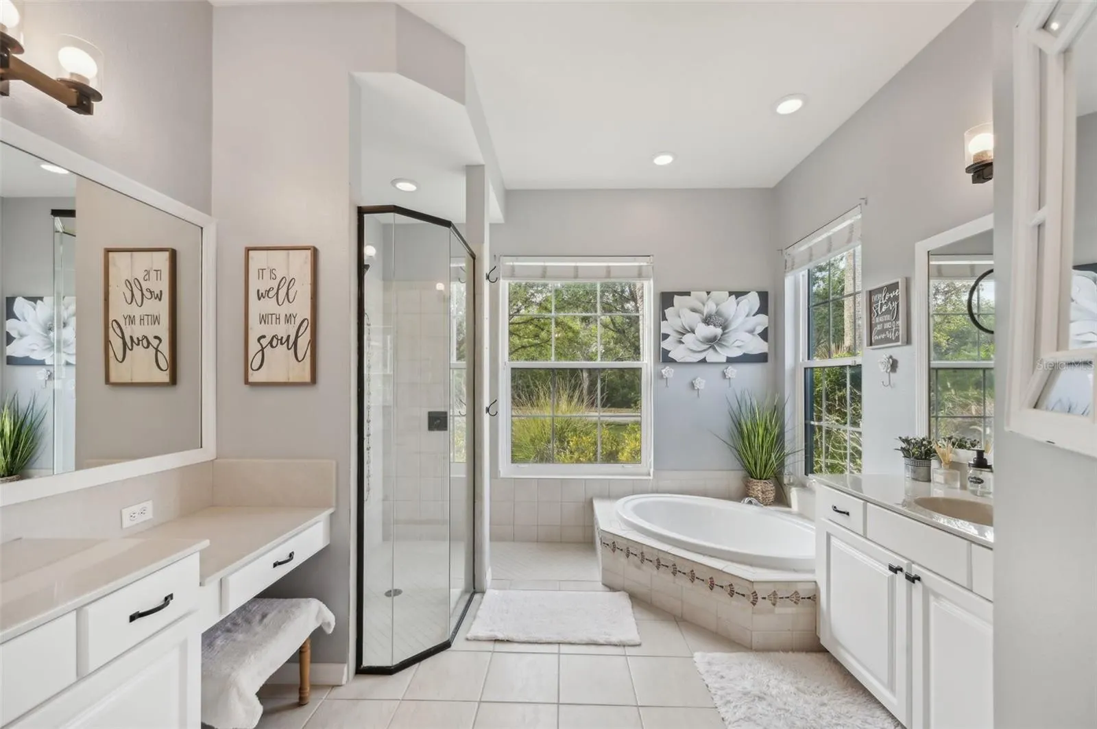 13136 PEREGRIN CIR