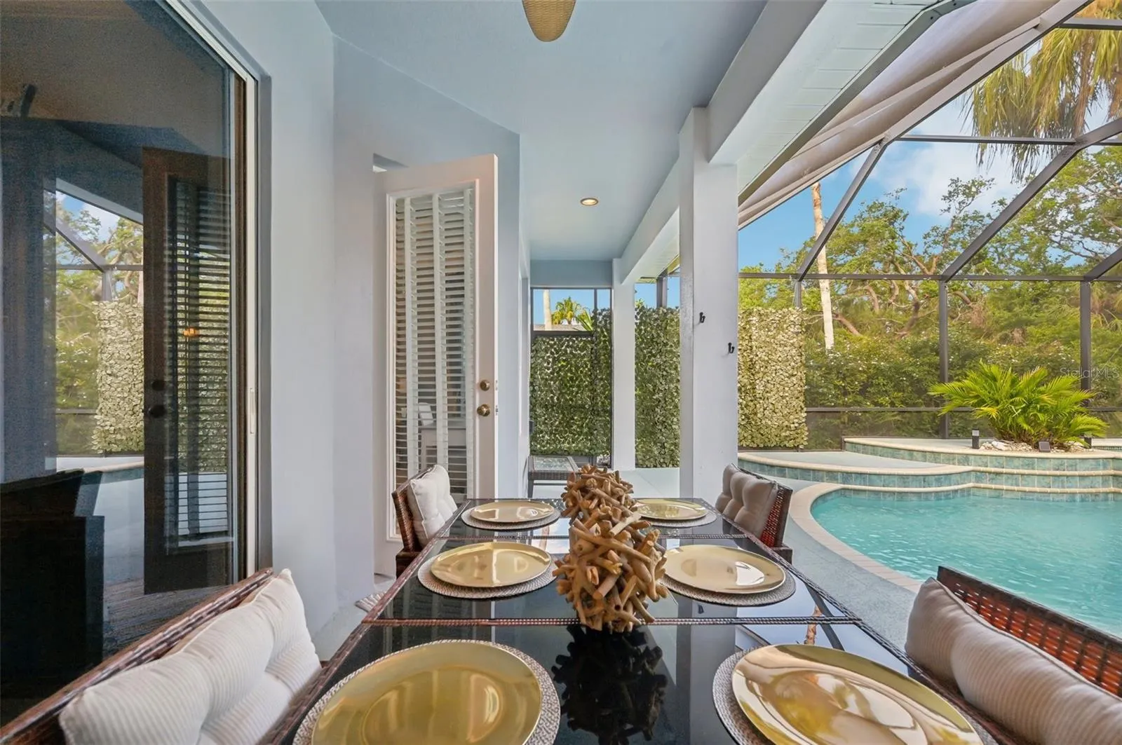 13136 PEREGRIN CIR