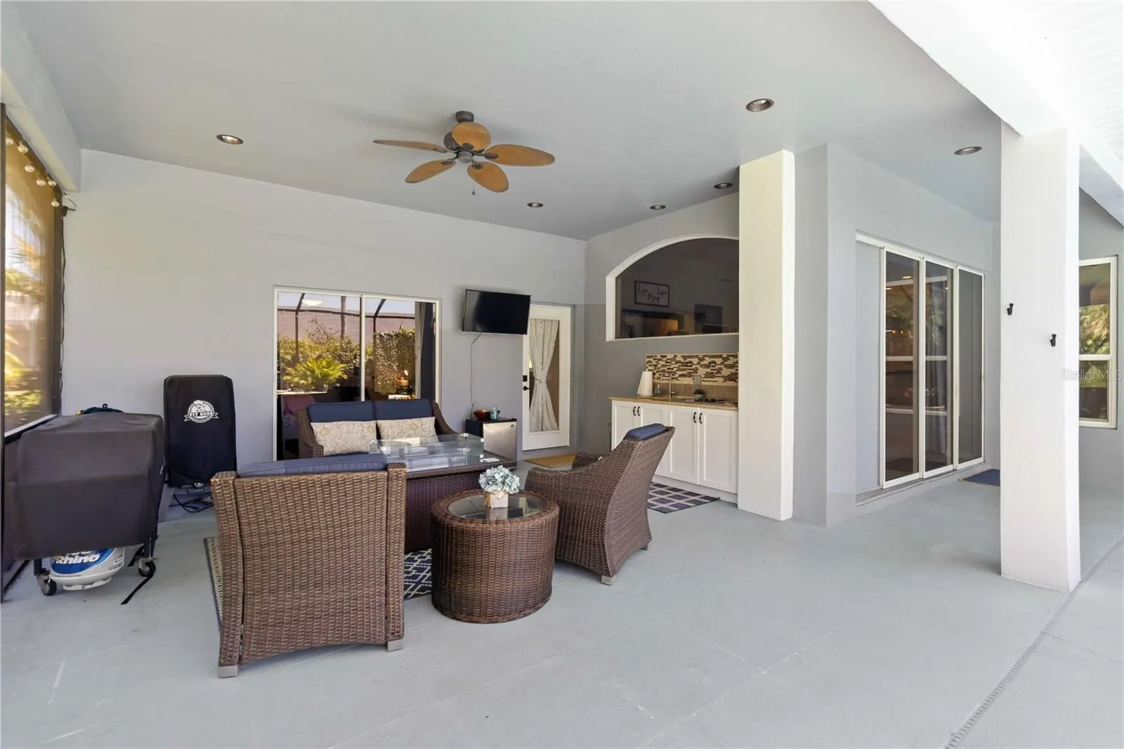 13136 PEREGRIN CIR