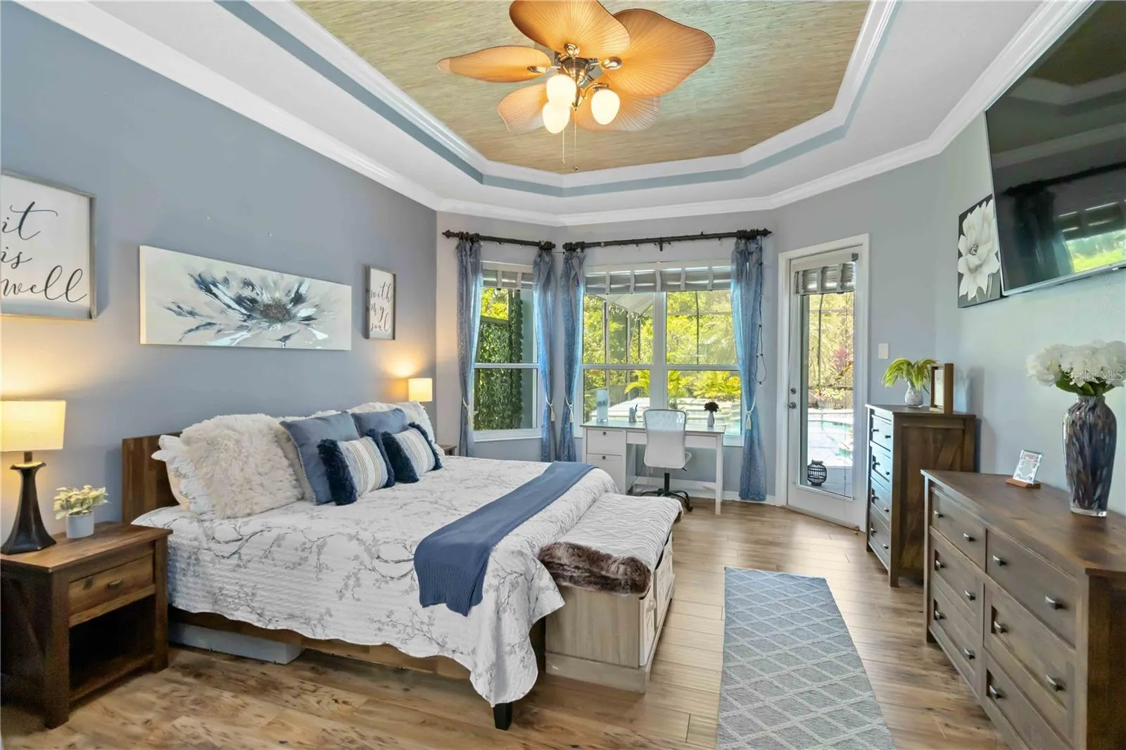 13136 PEREGRIN CIR